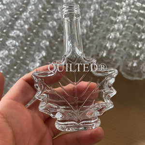<span class=keywords><strong>Regalo</strong></span> <span class=keywords><strong>de</strong></span> <span class=keywords><strong>boda</strong></span> <span class=keywords><strong>de</strong></span> Navidad 50ml 100mL 8oz botella <span class=keywords><strong>de</strong></span> vidrio <span class=keywords><strong>de</strong></span> licor <span class=keywords><strong>de</strong></span> cristal con forma <span class=keywords><strong>de</strong></span> arce con tapa <span class=keywords><strong>de</strong></span> Metal <span class=keywords><strong>de</strong></span> tornillo <span class=keywords><strong>para</strong></span> whisky <span class=keywords><strong>de</strong></span> <span class=keywords><strong>vino</strong></span> <span class=keywords><strong>de</strong></span> jarabe puro - Product Image 3