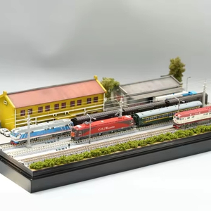 Maqueta de <span class=keywords><strong>tren</strong></span> Changming a <span class=keywords><strong>escala</strong></span> <span class=keywords><strong>N</strong></span> 1:160, caja de exhibició<span class=keywords><strong>n</strong></span>, estació<span class=keywords><strong>n</strong></span> de carga ferroviaria, diorama de patio de carga, 53x26x18cm - Product Image 1