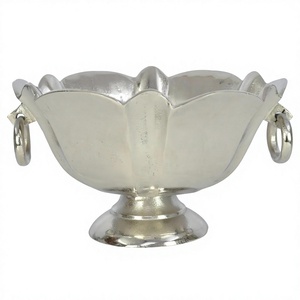 Enfriador de Vino de Aluminio Metálico, Cubo Decorativo para Hielo con Asas y Base de Pedestal, Diseño Moderno para Suministros de Bar - Product Image 1
