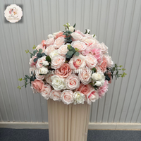 Boule de fleurs artificielles en soie faite à la main avec rose et eucalyptus, 50 cm, pour centre de table de mariage, décoration de vitrine