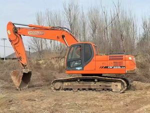 Excavadora Doosan DX225LCA de 25 Toneladas, Máquina Excavadora Hidráulica con Cucharón de 0.2m, Motor Cummins, Equipo de Construcción Usado - Product Image 2