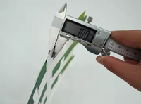 Piège à insectes pliable en papier non toxique pour cafards et araignées, avec plaques de colle parfumées banane/cerise et durabilité de 2 ans