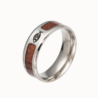Bague en acier inoxydable Dragon Fish love Demi-cercle en acier inoxydable de 8mm pour hommes Bagues en grain de bois Bijoux de mode Bagues pour les doigts