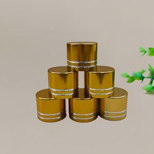 Tapas de Plástico Doradas de Doble Corte para Botellas de Crema y Aceites Esenciales, Varios Tamaños, Embalaje General, Logotipo Personalizado Disponible - Product Image 1