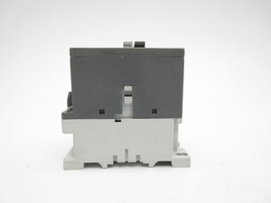 คอนแทคเตอร์ PLC รุ่น A75-30-81 24V - Product Image 5