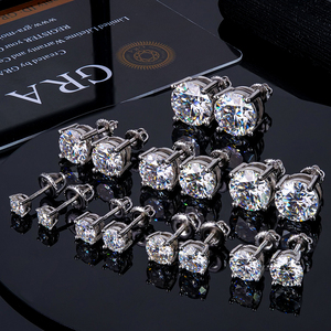 Pendientes de Moissanita: Pendientes de Plata de Ley con Moissanita Certificada D/VVS de Corte Brillante Redondo para Mujeres y Hombres - Product Image 1