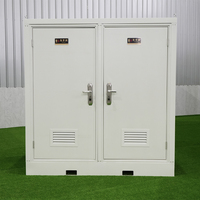 Conteneur de toilettes portable personnalisable, unité de salle de bain préfabriquée en acier durable pour le camping, la construction et les situations d'urgence