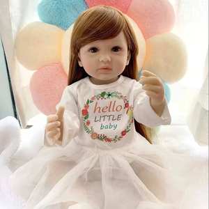 Muñeca Reborn de Silicona <span class=keywords><strong>que</strong></span> Llora y Hace Popó - Modelo 55 en Venta, 98 cm, Kitpanam - Product Image 1