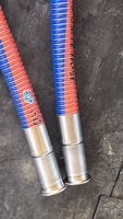 Tuyau flexible composite haute pression en PTFE pour le transfert de carburant et de mazout, idéal pour le déchargement de navires et le ravitaillement en mer