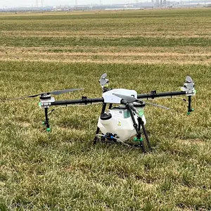 UAV Agriculture Drone Sprayer Helicopter Sprayer Pesticide Drone With GPS Camera