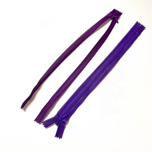 Vente en gros d'usine de haute qualité, 24 pouces 5-3 #   Fermeture éclair invisible en nylon à extrémité fermée, auto-bloquante, personnalisable et durable, pour - Product Image 4