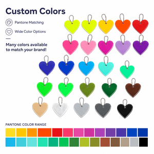 Llavero Reflectante de PVC en Forma de Corazón con Logotipo Personalizado, Etiqueta de Seguridad Nocturna, Colgante Pequeño y Ligero, Regalos Promocionales al por Mayor - Product Image 3