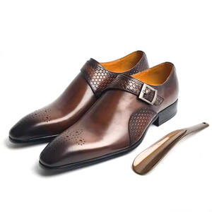 Chaussures pour hommes de haute qualité à bout pointu et antidérapantes, adaptées aux occasions formelles de travail - Product Image 1