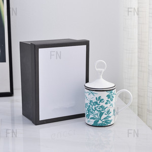 Taza de Café de Cerámica con Diseño Impreso y Cuchara - Product Image 6