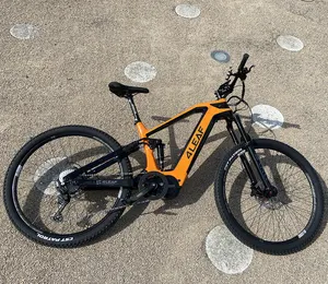 Fabricant de vélo électrique LOKI 29er vtt vélo électronique en Fiber de carbone poids 25.5KG vélo électrique à entraînement central Bafang M510 M600