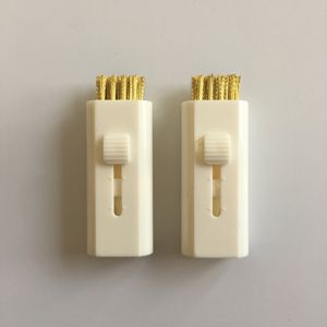 Brosse de golf double face avec manche en plastique durable, qualité premium, facile à fixer au <span class=keywords><strong>sac</strong></span> de golf, cadeau pour hommes, femmes et enfants, sport en plein air - Product Image 3