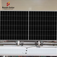 Kit solaire hybride Rosen 5 kW avec système d'onduleur hors réseau et batterie de stockage