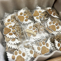 Nouvelles décorations de Noël pour animaux de compagnie : ornements commémoratifs en forme de patte de chien avec ailes