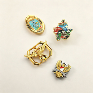 Badges personnalisés en émail souple du Cambodge, épingles à revers en métal plaqué or creux pour souvenirs et récompenses d'entreprise - Product Image 4