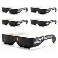 Lunettes solaires en carton personnalisées - Motif imprimé pour les groupes de jeunes