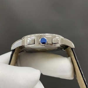 Montre automatique chronographe de luxe en or rose pour homme, avec calendrier perpétuel, phases de lune, lunette sertie de diamants et bracelet en cuir - Product Image 5