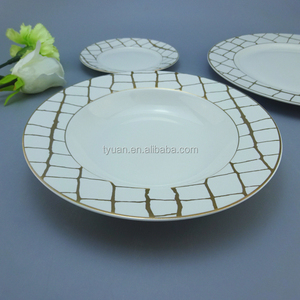 <span class=keywords><strong>Arcopal</strong></span>, plato de cerámica redondo de 14 pulgadas, cargador de porcelana acentuada dorada para ensalada, postre o cena, juego de utensilios de cocina para el hogar - Product Image 3