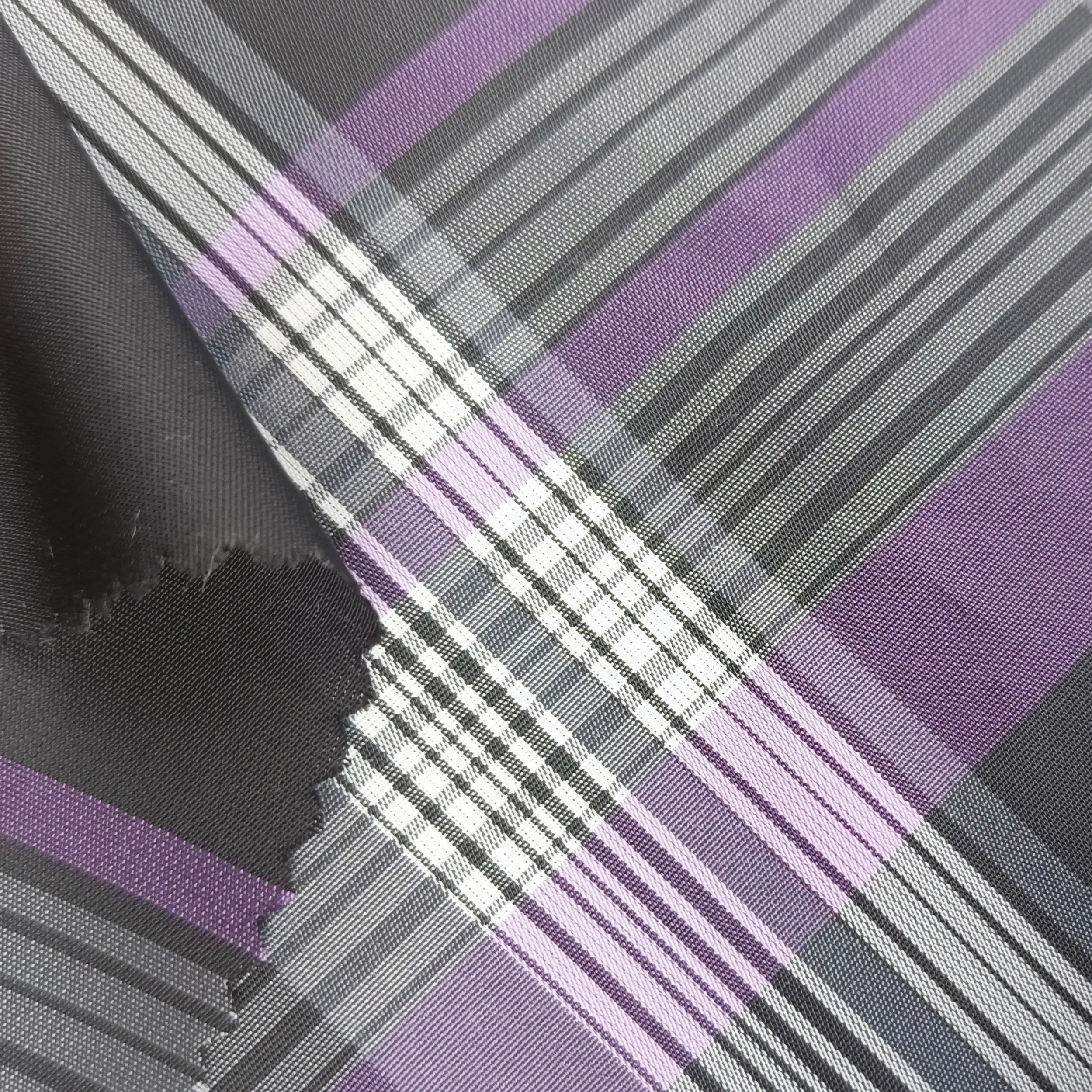 WTrench Coat Stoff gewebtes Garn gefärbtes Plaid gewebe 100% Polyester für Kleidungs stück Karo Stoff