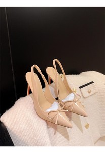 Zapatos de tacón alto de charol con lazo y suela roja, huecos, de 8 cm, tipo slingback con correa, estilo hada, primavera/verano 2025 - Product Image 6