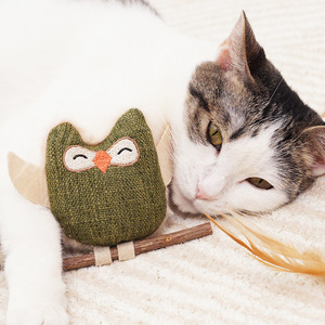 Jouets écologiques pour chats Liangkeshu en lin, saveur poulet, herbe à chat, plumes, liane argentée, bâtonnets à mâcher pour le soin dentaire, anti-ennui et pour les dents - Product Image 4