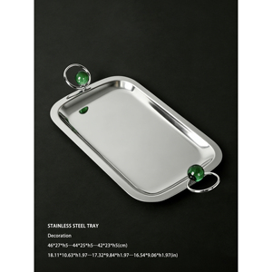 Plateau de service en <span class=keywords><strong>acier</strong></span> inoxydable poli miroir avec poignées en perles vertes - Plat rectangulaire élégant pour la maison et la restauration - Product Image 1