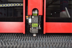 Máquina de corte láser de fibra, 1000W, 1500w, corte de materiales de metal, placa de carbono de acero inoxidable, máquina de corte láser cnc de 3000w - Product Image 4