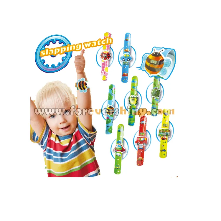 Novidade 2018 Moda Crianças Brinquedos Dos Desenhos Animados do Miúdo Pequeno Gashapon Ovo de Plástico Banda Tapa Relógio Digital de Pulso com Cápsula