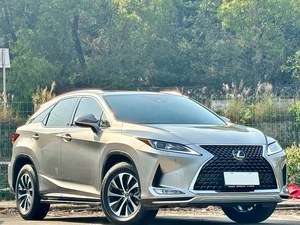 SUV Usado <span class=keywords><strong>2022</strong></span>, Volante a la Izquierda, Automático, Turbo, Gasolina, Asientos de Cuero Oscuros - Product Image 3