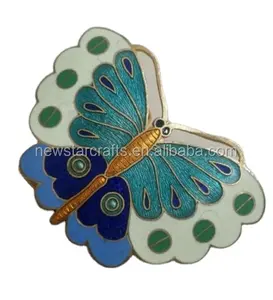 Butterfly belt buckle