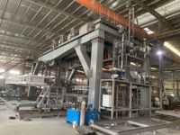 Machine de rotomoulage pour la fabrication de kayaks et de catamarans en plastique, four de rotomoulage oscillant