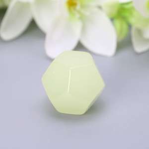 Dés de table de jeu plat brillant à 12 faces avec logo imprimé Action Matériau lumineux à 12 faces pour jeux de dés - Product Image 3