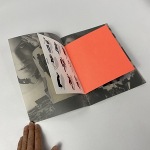 Premium Printservice Kleding Toont <span class=keywords><strong>Brochure</strong></span> Verschillende Paginaformaten Zadelsteek Bindende Fotoalbumbrochure