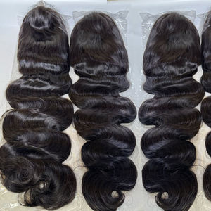 Perruque sans colle en <span class=keywords><strong>cheveux</strong></span> humains vierges vietnamiens bruts, alignés sur les cuticules, ondulés, avec dentelle suisse HD, pour femmes - Product Image 3
