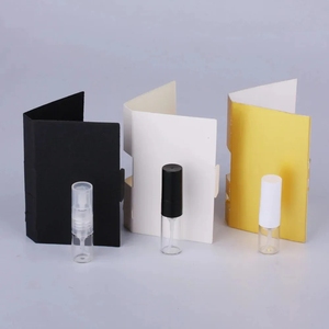 Tarjeta de embalaje de muestra de perfume impresa con logotipo comercial personalizado tarjetas de prueba de perfume botellas y tarjetas de spray de 1ml y 2ml para perfume - Product Image 3