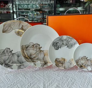 Service de vaisselle en porcelaine fine multi-motifs, assiettes en porcelaine de style floral, paysage tropical, boîte cadeau de luxe personnalisée - Product Image 1