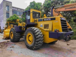 Cargadora de Ruedas KOMATSU WA200-WA470 de Segunda Mano con Motor y Bomba de Alta Eficiencia, 1 Año de Garantía - Product Image 5