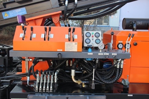 디젤 엔진 180 미터 물 우물 로타리 드릴링 장비 크롤러 이동성 100m 농장 산업 에어 코어 최대 드릴링 깊이 - Product Image 6