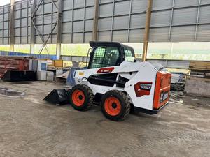 รถตักล้อยางมือสอง Bobcat S550 ชั่วโมงการทำงานน้อย สภาพดี รถตักขนาดกะทัดรัด พร้อมบุ้งกี๋แบบถอดเร็ว ขาย - Product Image 4