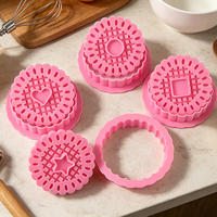 Juego de Cortadores de Galletas Redondos con Borde Festoneado, Moldes para Galletas Rellenas en Forma de Estrella, Corazón, Cuadrado y Círculo, Lindos Cortadores de Galletas para Sándwiches