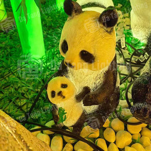 Les lumières en forme de panda ajoutent une ambiance festive aux jardins, parcs et paysages publics. - Product Image 2
