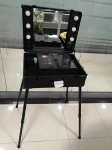 Universal Trolley <strong>on</strong> <strong>Wheels</strong> Rolling Train <strong>case</strong> Beauty Box Vanity <strong>case</strong> Leather <strong>Makeup</strong> Trolley <strong>case</strong> With Lights - Product Image 4