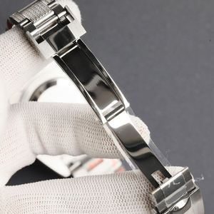 La montre mécanique entièrement sertie de diamants, véritablement magnifique, est arrivée. Diamants étincelants, avec une lueur nocturne extraordinaire. - Product Image 6