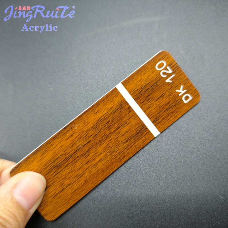 Wood grain-White