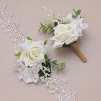 Set Korsase Pergelangan Tangan & Bros Bunga Pengantin Baru, Mawar Buatan Putih, Gelang Renda, Bros Pengantin Pria, Aksesoris Bunga Pengiring Pengantin