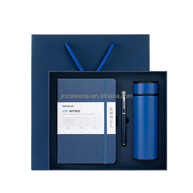 Carnet bleu + stylo + tasse